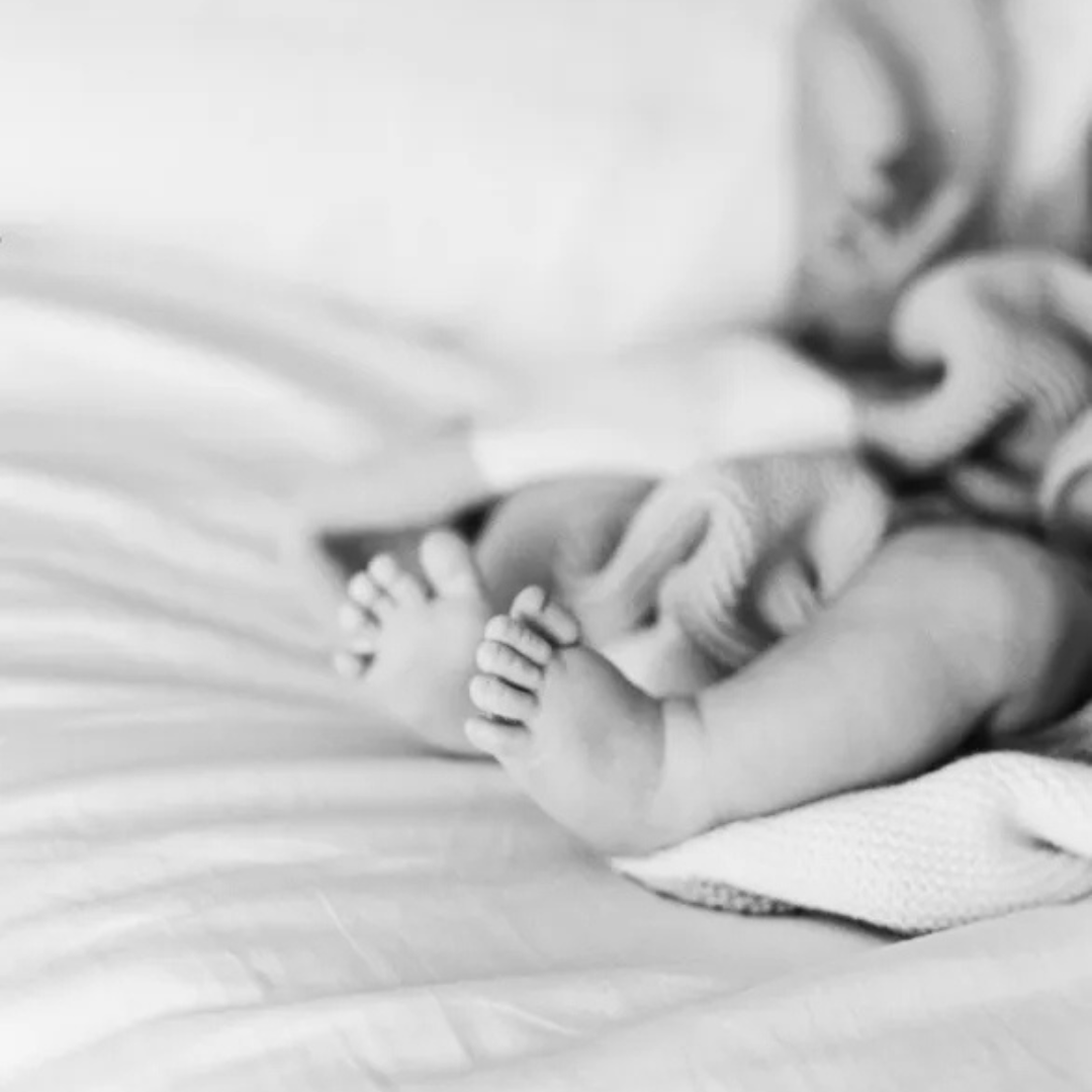 how to help new moms, caring for new moms, gift ideas for new moms